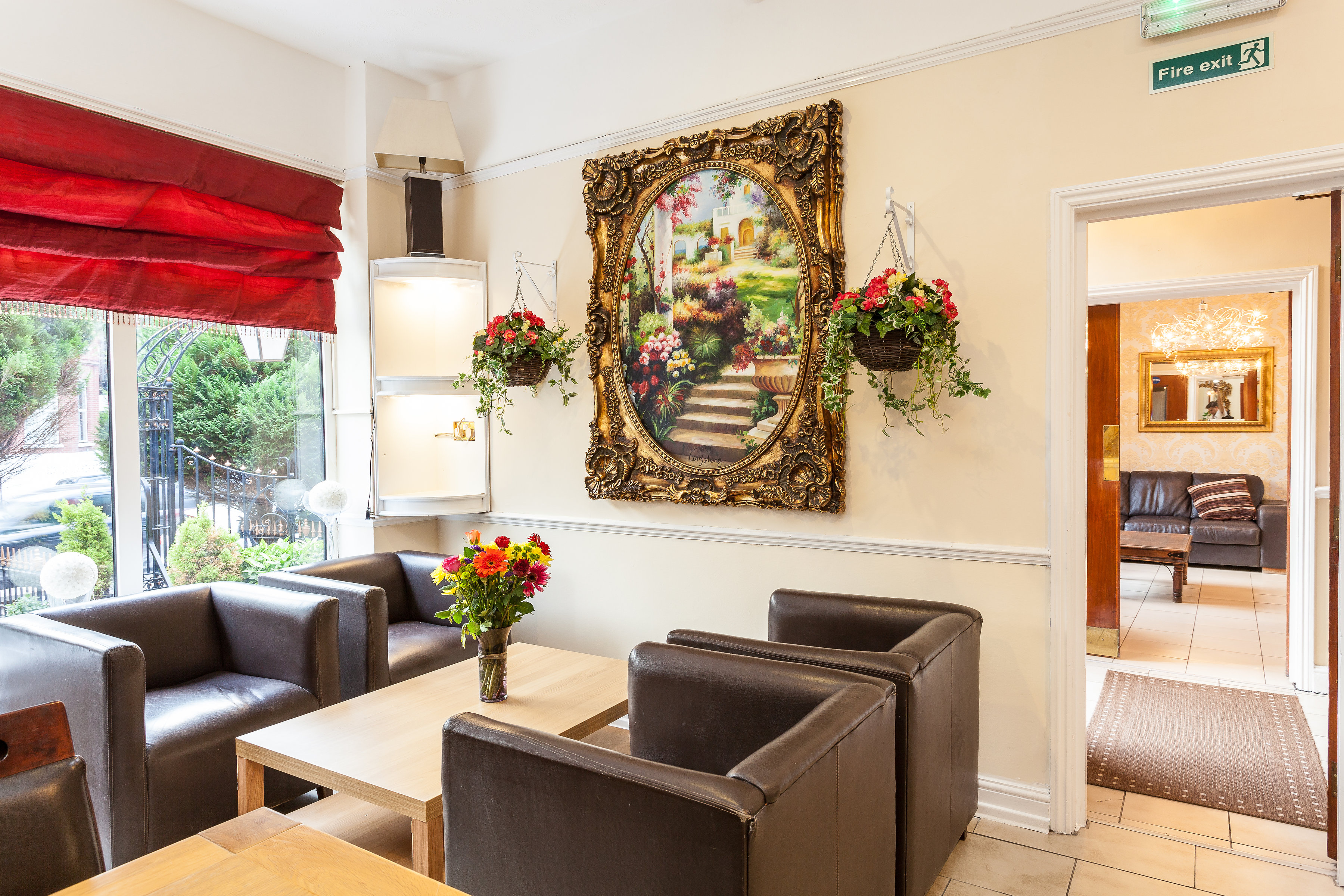 Sitting Room - Muswell Hill Hotel
